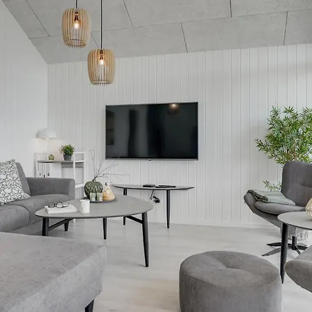 Cozy In Glesborg With Sauna Holiday home Fjellerup