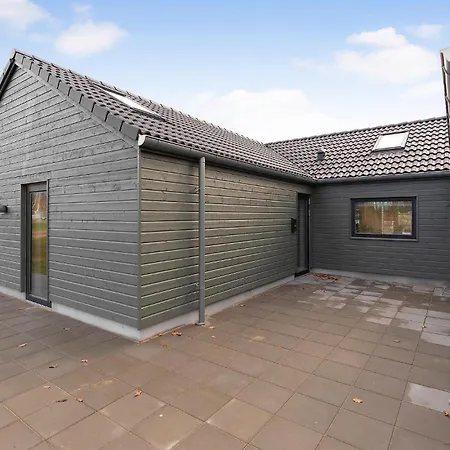 Hébergement de vacances Cozy In Glesborg With Sauna